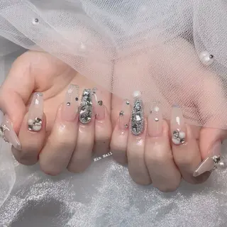 ネイル HIN NAILのネイルデザイン