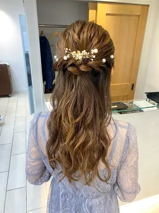 ロング ヘアアレンジ Aya　ブリーチなし 🌱　ダブルカラーのヘアスタイル