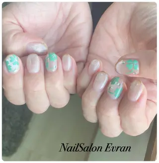 ネイル Nail salon Evranのネイルデザイン