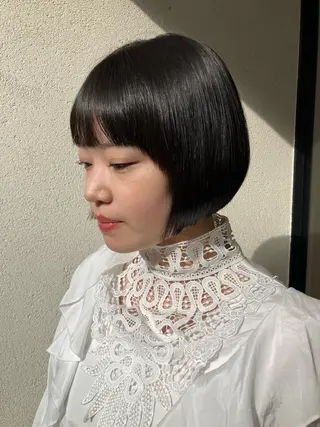 ショート ショート/ボブ/顔周 りレイヤー/RINAのヘアスタイル
