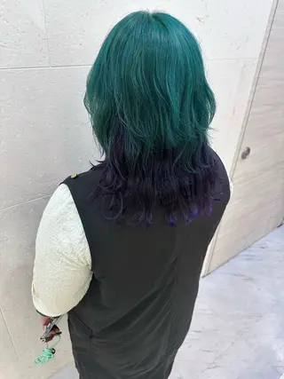 ロング カラー 安田 柚月のヘアスタイル