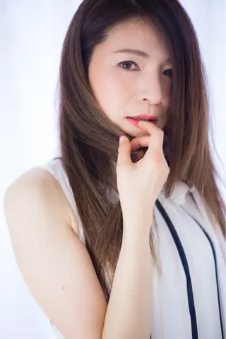 ロング パーマ 山楯 敏章のヘアスタイル