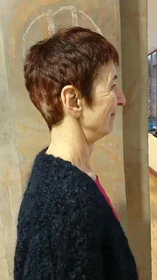 ショート 齋藤  愛美のヘアスタイル