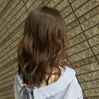 カラー N° jillva ♦️川端裕司♦️のヘアスタイル