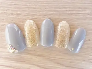 ネイル f'bloom  L’ecrinのネイルデザイン