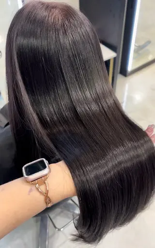 ロング にこ🐻‍❄️🫧 透明感カラー🤍のヘアスタイル