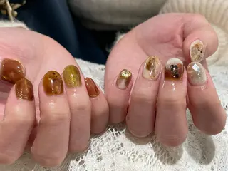 ショート m kaori𓃟のネイルデザイン