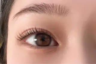 マツエク・マツパ Acura.六甲道所属・飯原 （イイハラ）のマツエク・マツパデザイン