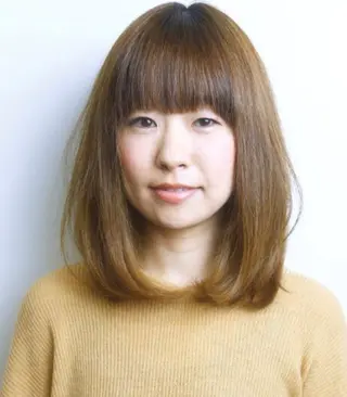 ミディアム 鈴木 香織のヘアスタイル