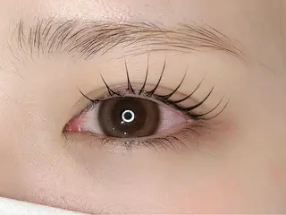 マツエク・マツパ Akari🖤 韓国アイドルまつぱのマツエク・マツパデザイン