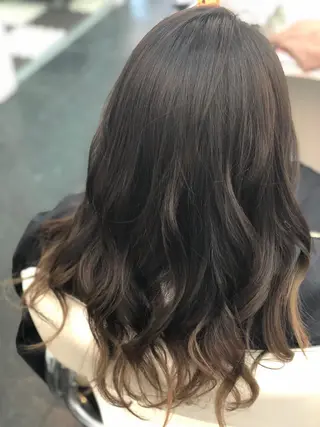 ロング 艶髪職人 山本隼正のヘアスタイル