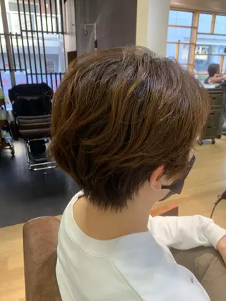 ショート Atelier NEWYORK　三ノ輪店所属・アトリエニューヨーク 三ノ輪店のヘアスタイル