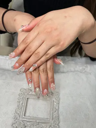 ネイル 西岡 真由美のネイルデザイン