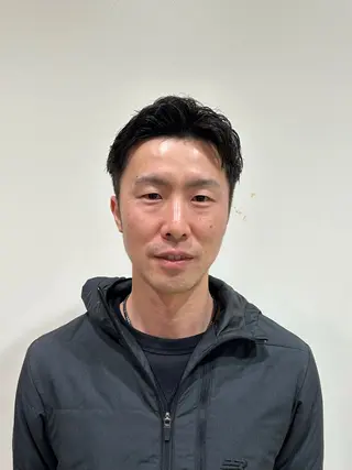 ショート パーマ ニュートラルカラー 🧊横田 さえのヘアスタイル