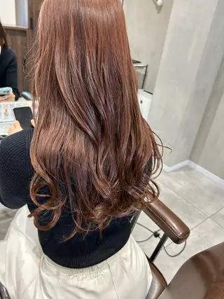 セミロング カラー オリーブベージュ/ ブリーチなし透明感のヘアスタイル