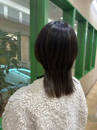カラー 小林 咲璃のヘアスタイル