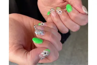 ネイル NAIL Salon IP所属・長谷川 奈緒美のネイルデザイン