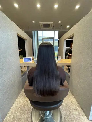 ロング 縮毛矯正、似合わせ カット✂️大谷勇輝のヘアスタイル