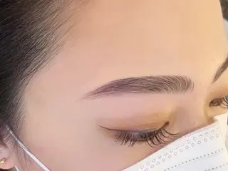 アイブロウ Cleo中目黒店 Hinahoのネイルデザイン