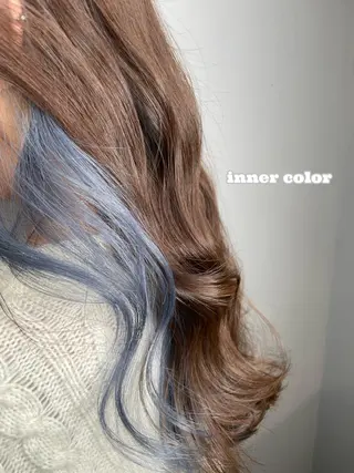 セミロング カラー ヘアアレンジ 二ヶ月綺麗が続く デザイン/星野六三四のヘアスタイル