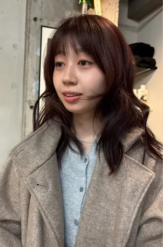 ミディアム カラー 永田 愛莉のヘアスタイル