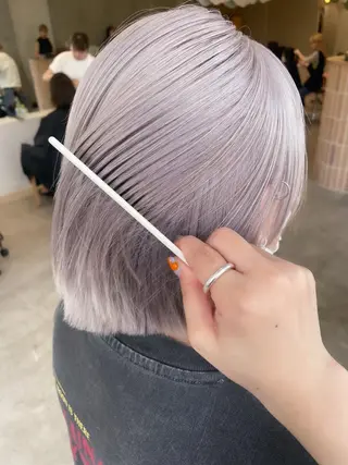 ショート カラー ヘアアレンジ ミニボブ/ブリーチ 🌈MISATOのヘアスタイル