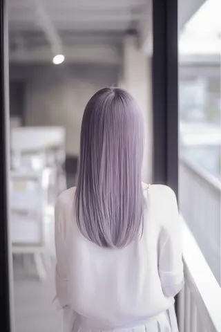 ロング カラー 💛🤍U too e’s 鎌倉🧸のヘアスタイル