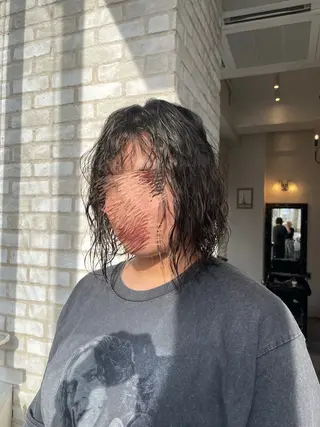 ミディアム パーマ Clarus by artina所属・くびれヘア 似合わせ⭕️ユウキのヘアスタイル