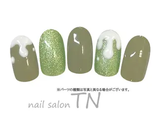 ネイル 矢川 まどかのネイルデザイン