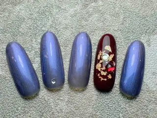 ネイル マジックミラー所属・マジック ミラーのネイルデザイン