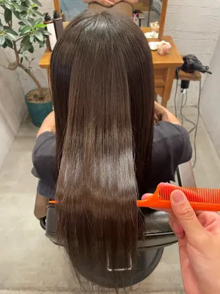 ロング veretta.香里園所属・筒井 沙祐奈のヘアスタイル