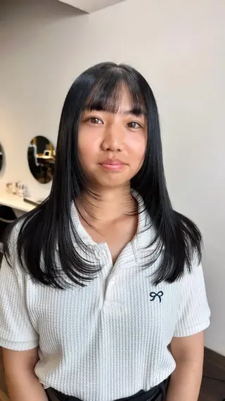 セミロング 艶髪カラー/レイヤ ー支持No.1renのヘアスタイル