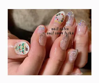 ネイル ﾈｲﾙﾙｰﾑﾘｯｶ 𝐦𝐚𝐲𝐮のネイルデザイン