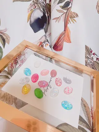 ネイル Makana Mana所属・Makana Manaのネイルデザイン