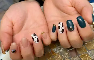 ネイル Y. Reonaのネイルデザイン