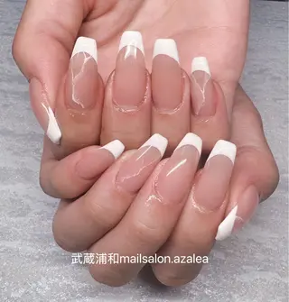 ネイル R inのネイルデザイン