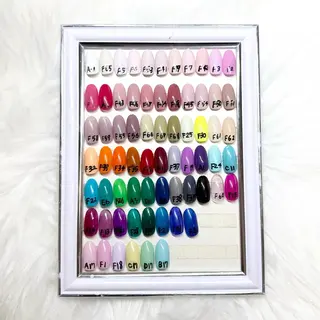 ネイル angebrown Nanamiのネイルデザイン