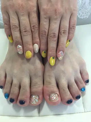 ネイル 吉村 美咲のネイルデザイン