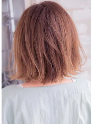 ミディアム tocoha 四條畷駅のヘアスタイル