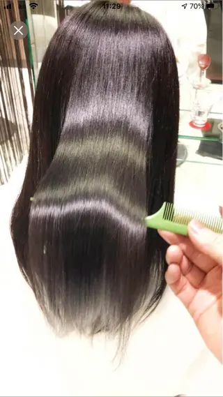 セミロング Emerge渋谷店　［エマージュ］所属・美髪縮毛矯正No1 toshiのヘアスタイル