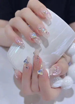 ネイル AB マツエクネイルサロンのネイルデザイン