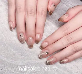 ネイル R inのネイルデザイン