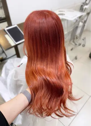 ロング カラー SOYON なんば店所属・水島 真彩のヘアスタイル