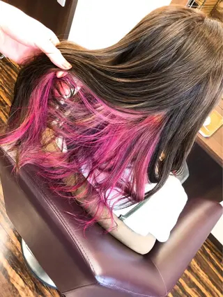 ロング カラー 堀内 七海のヘアスタイル