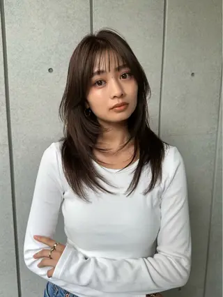 セミロング カラー LEANE THE TOKYO所属・大人レイヤー 🍃外苑前/荒谷進介のヘアスタイル