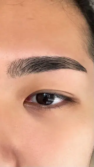 アイブロウ Nae.所属・眉毛/まつ毛/代官山 アイサロン🌻NAEのマツエク・マツパデザイン