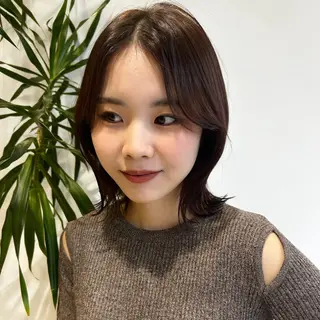 ミディアム カラー ベージュカラー⌇﻿ くびれヘア.𐙚心音のヘアスタイル