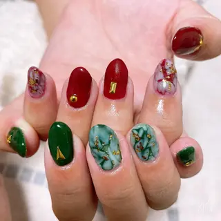 ネイル The Best Beauty受付担当のヘアスタイル