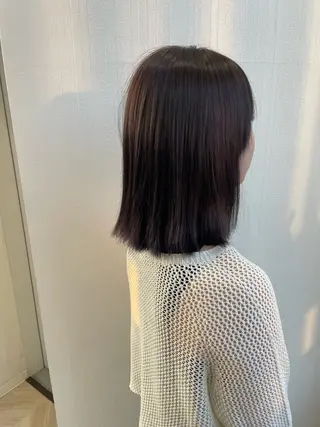 ミディアム 丸岡 成穂のヘアスタイル