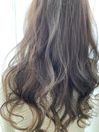 ロング カラー fio マナミのヘアスタイル